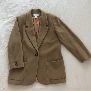Vintage tan Lands’ End blazer